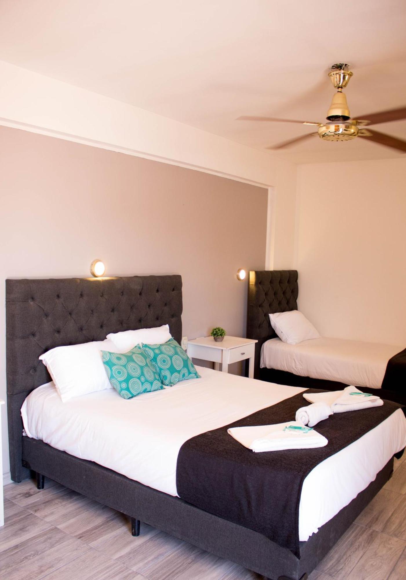 Hotel Terrazas By Cph Villa Carlos Paz Rum bild